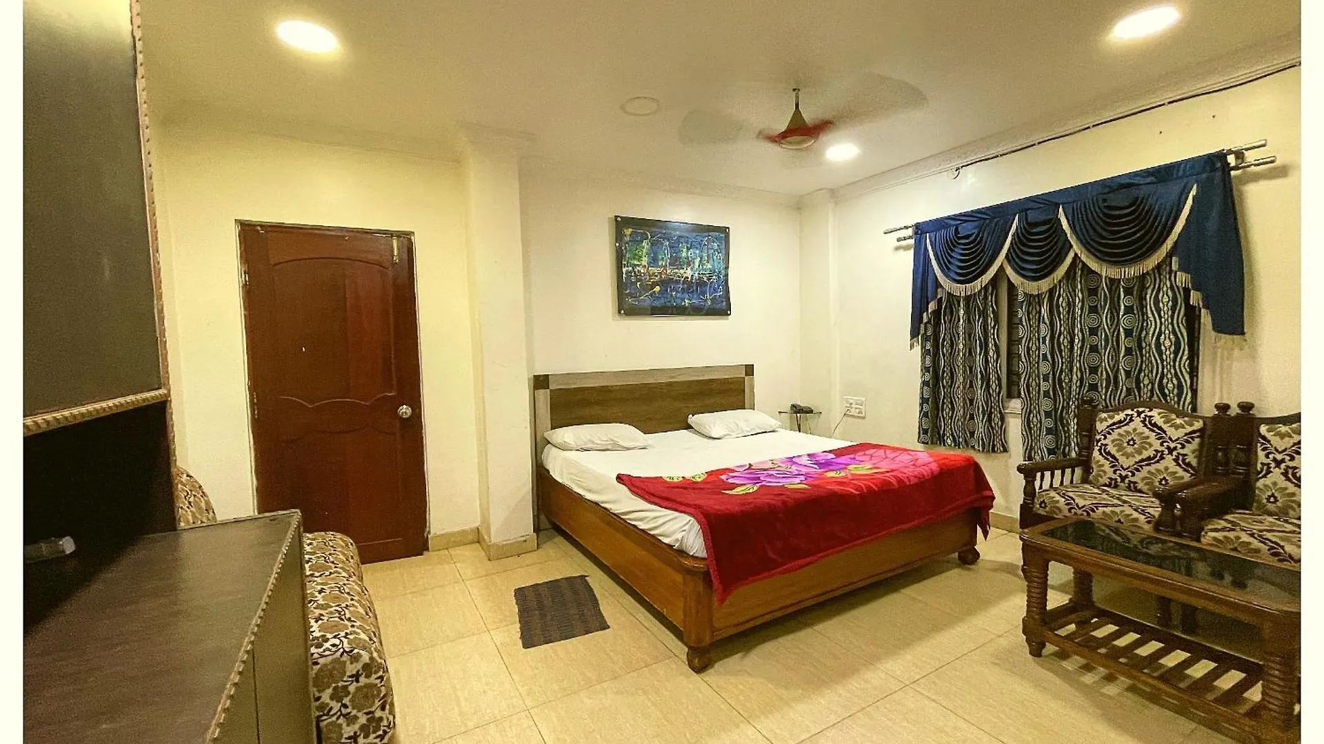 Hotel Premium Ahivaday Inn # Ganges Near Ganga Ghat - Free Public Parking And Wifi Facilities - Air Conditioning Room - Best Hotel Varanasi